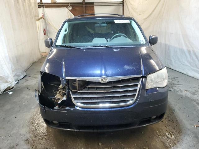 Photo 5 from auction – 2010 CHRYSLER TOWN & COU with VIN 2A4RR5D15AR423056