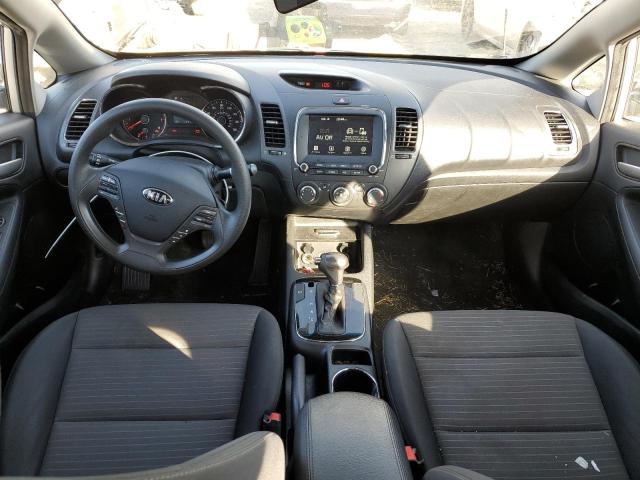 Photo 8 from auction – 2018 KIA FORTE LX with VIN 3KPFL4A78JE239843