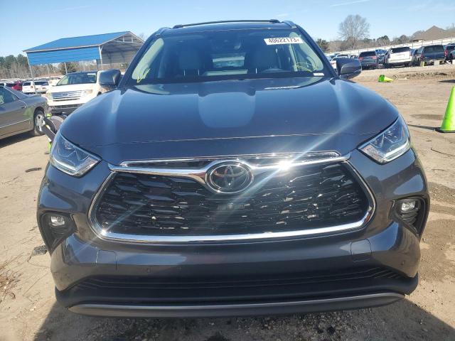 Photo 5 from auction – 2022 TOYOTA HIGHLANDER with VIN 5TDFZRBHXNS238689