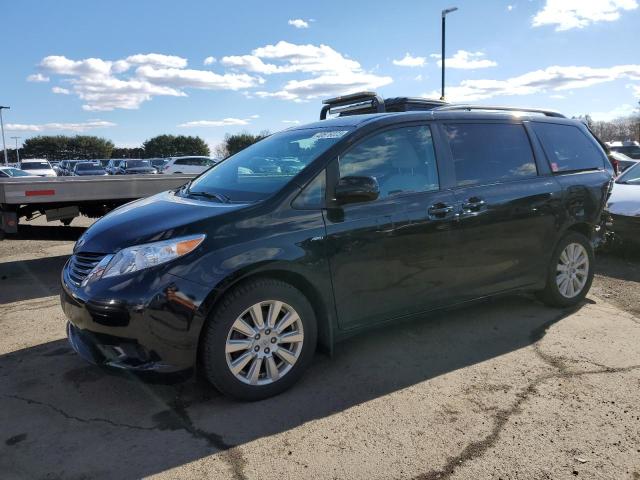 TOYOTA SIENNA LE 2017 with VIN 5TDJZ3DC9HS152030 - Photo from auction