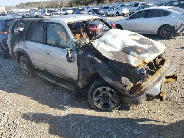 Photo 4 from auction – 1999 TOYOTA 4RUNNER SR with VIN JT3GN86R3X0094992