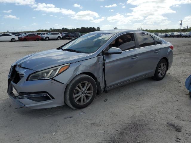 HYUNDAI SONATA SE 2015 with VIN 5NPE24AF1FH172706 - Photo from auction