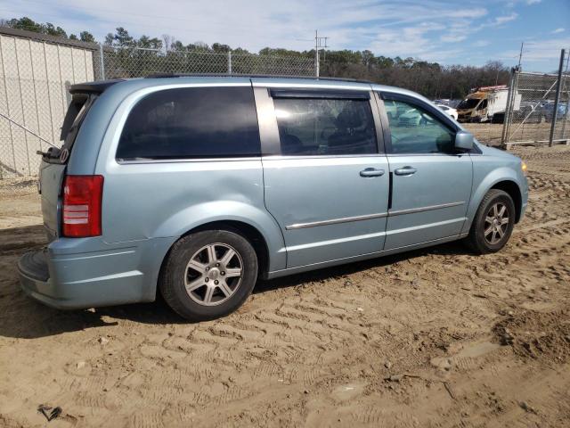 Photo 3 from auction – 2010 CHRYSLER TOWN & COU with VIN 2A4RR5D17AR348036