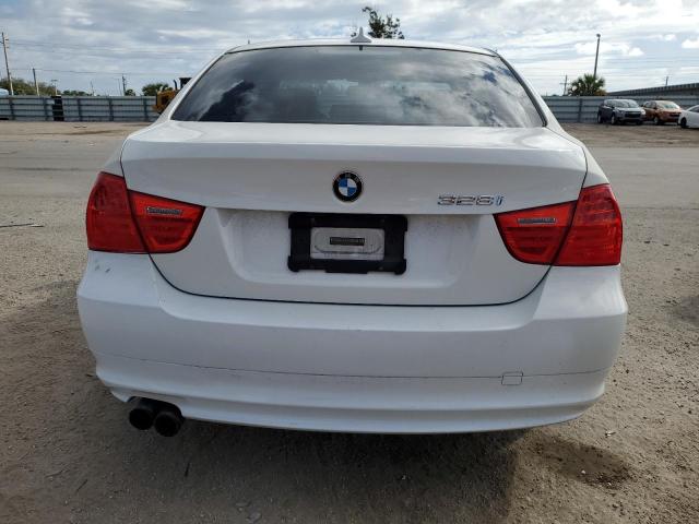 Photo 6 from auction – 2011 BMW 328 I with VIN WBAPH7G52BNN02805