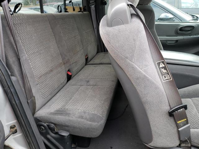 Photo 10 from auction – 2002 FORD F150 with VIN 1FTRX18L82NA44759