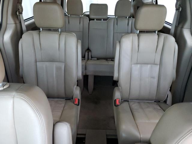 Photo 10 from auction – 2015 CHRYSLER TOWN & COU with VIN 2C4RC1BG9FR715470