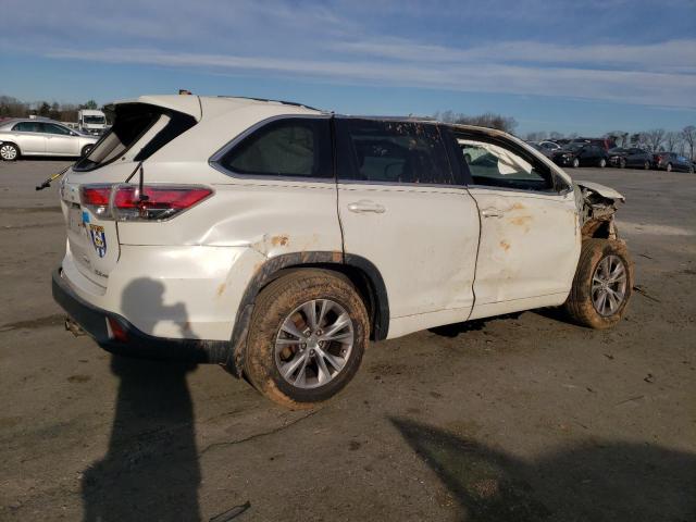 Photo 3 from auction – 2015 TOYOTA HIGHLANDER with VIN 5TDJKRFHXFS106283