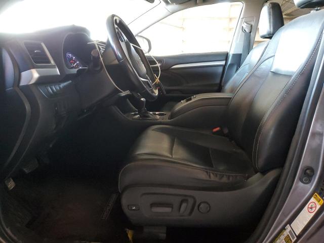 Photo 7 from auction – 2018 TOYOTA HIGHLANDER with VIN 5TDKZRFH8JS536225