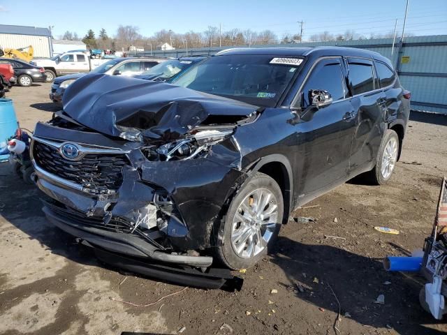 TOYOTA HIGHLANDER 2022 with VIN 5TDXBRCH8NS554311 - Photo from auction
