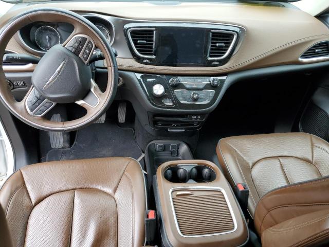 Photo 8 from auction – 2017 CHRYSLER PACIFICA L with VIN 2C4RC1GG5HR634042