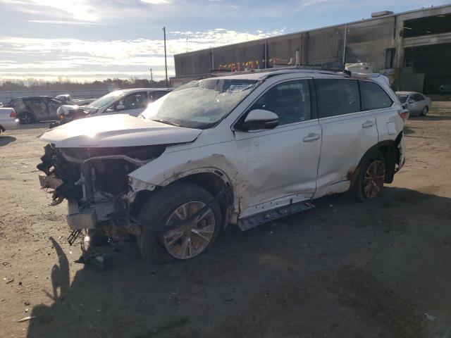 TOYOTA HIGHLANDER 2015 with VIN 5TDJKRFHXFS106283 - Photo from auction