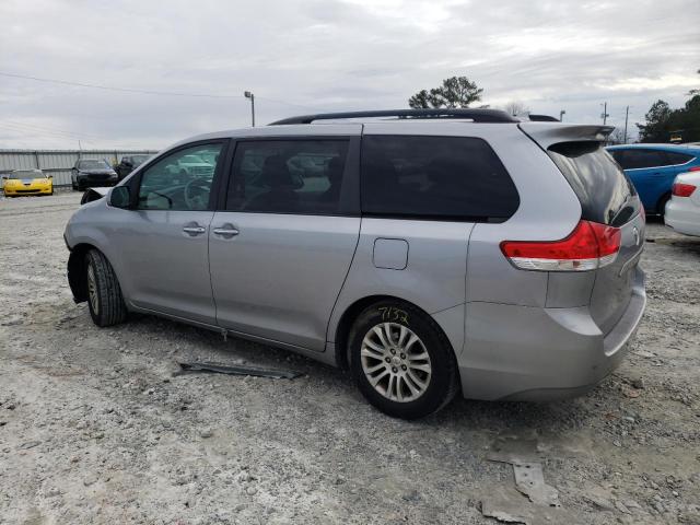 Photo 2 from auction – 2011 TOYOTA SIENNA XLE with VIN 5TDYK3DC2BS034878