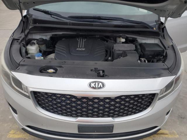Photo 12 from auction – 2015 KIA SEDONA LX with VIN KNDMB5C18F6042077