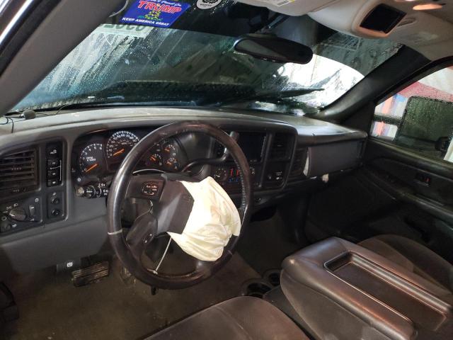 Photo 8 from auction – 2005 GMC SIERRA K25 with VIN 1GTHK24U55E337800