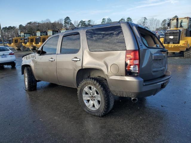 Photo 2 from auction – 2011 CHEVROLET TAHOE K150 with VIN 1GNSKCE00BR211069