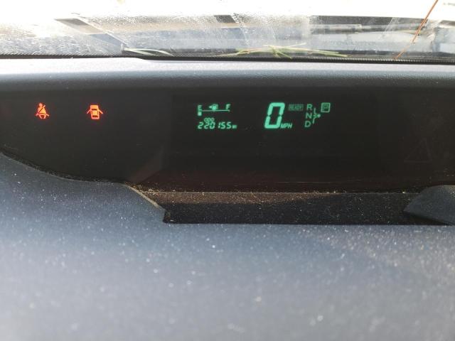 Photo 9 from auction – 2005 TOYOTA PRIUS with VIN JTDKB20U153066998