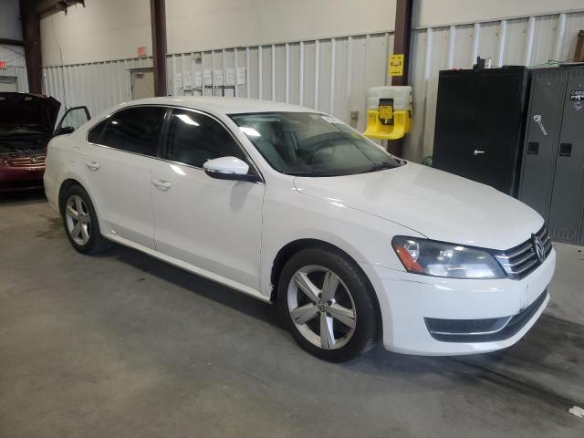 Photo 4 from auction – 2012 VOLKSWAGEN PASSAT SE with VIN 1VWBH7A35CC025513