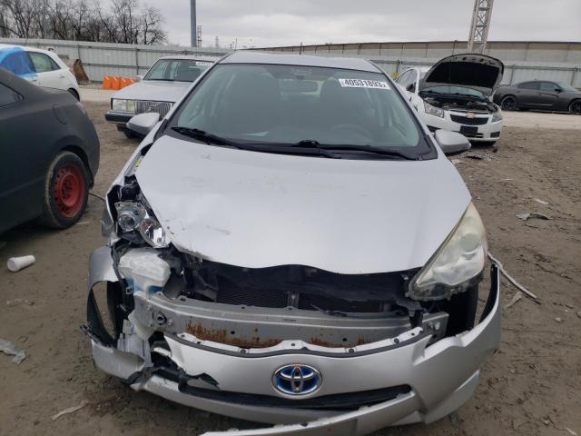 Photo 5 from auction – 2012 TOYOTA PRIUS C with VIN JTDKDTB36C1517551