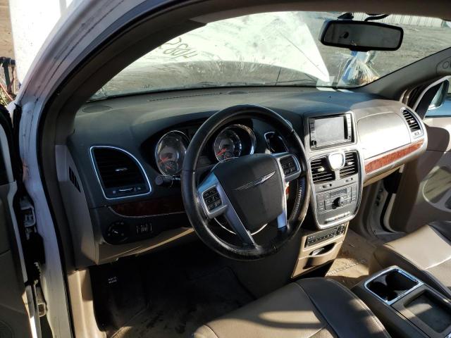 Photo 8 from auction – 2012 CHRYSLER TOWN & COU with VIN 2C4RC1CG0CR162220