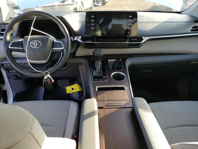 Photo 8 from auction – 2021 TOYOTA SIENNA LE with VIN 5TDKSKFC3MS007270
