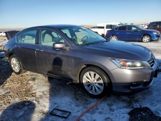Photo 4 from auction – 2014 HONDA ACCORD with VIN 1HGCR2F72EA047875