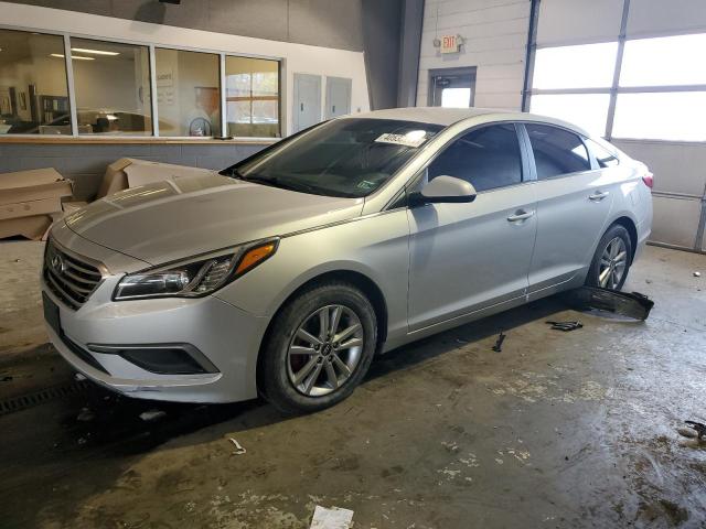 HYUNDAI SONATA SE 2017 with VIN 5NPE24AF1HH523116 - Photo from auction