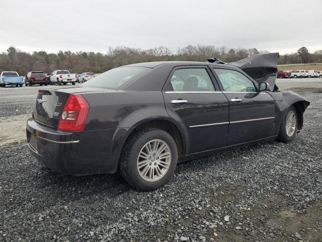 Photo 3 from auction – 2010 CHRYSLER 300 TOURIN with VIN 2C3CA4CD3AH167681