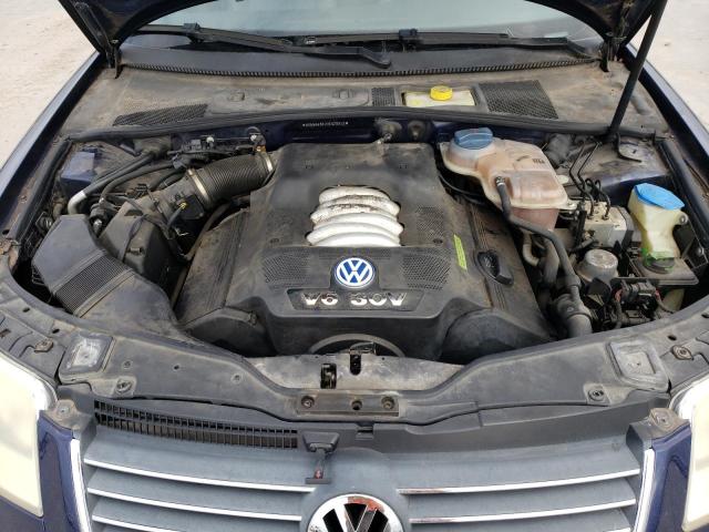 Photo 11 from auction – 2003 VOLKSWAGEN PASSAT GLX with VIN WVWWH63B03E078952