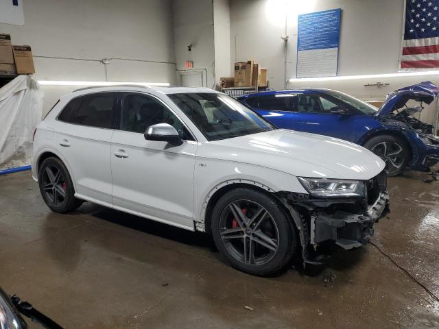 Photo 4 from auction – 2018 AUDI SQ5 PREMIU with VIN WA1A4AFY1J2228262