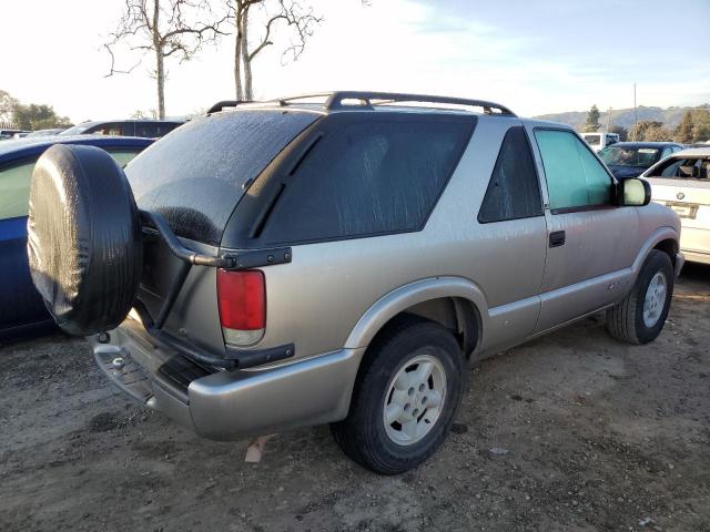 Photo 3 from auction – 1999 CHEVROLET BLAZER with VIN 1GNCT18W9XK218754