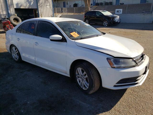 Photo 4 from auction – 2017 VOLKSWAGEN JETTA S with VIN 3VW2B7AJ1HM210891