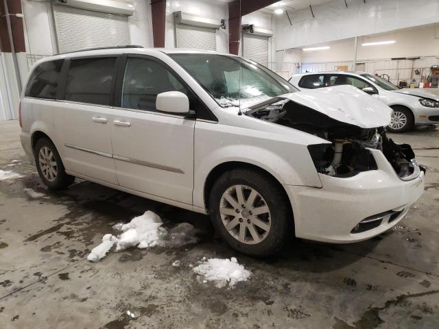 Photo 4 from auction – 2016 CHRYSLER TOWN & COU with VIN 2C4RC1BG1GR186372