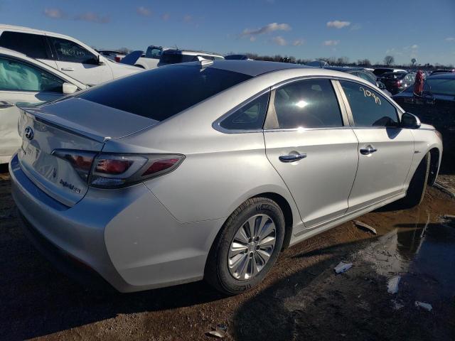 Photo 3 from auction – 2016 HYUNDAI SONATA HYB with VIN KMHE24L19GA033302