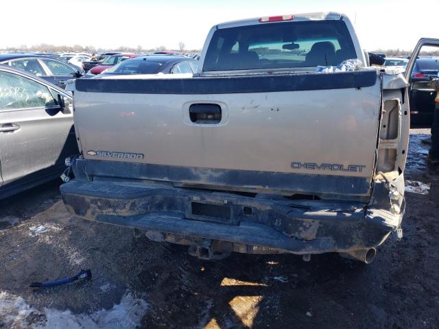 Photo 6 from auction – 2002 CHEVROLET SILVERADO with VIN 1GCHK29GX2E256600