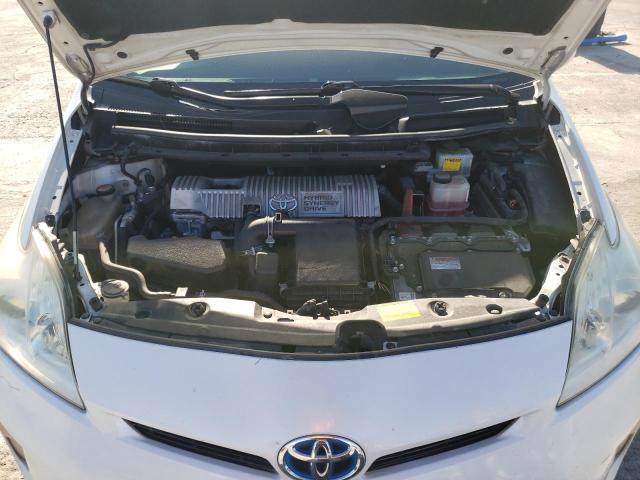 Photo 11 from auction – 2014 TOYOTA PRIUS with VIN JTDKN3DU7E0383189