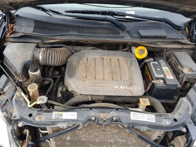 Photo 12 from auction – 2014 CHRYSLER TOWN & COU with VIN 2C4RC1BG1ER157354