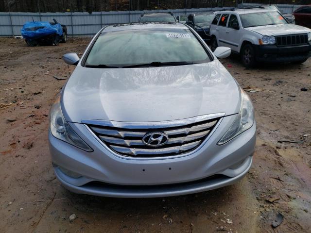 Photo 5 from auction – 2013 HYUNDAI SONATA SE with VIN 5NPEC4AC4DH588748