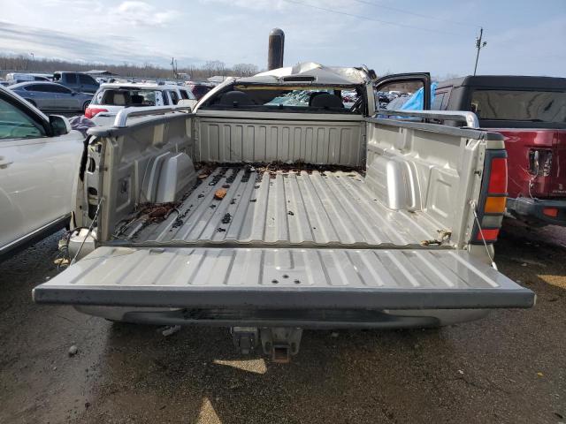 Photo 6 from auction – 2003 CHEVROLET SILVERADO with VIN 1GCJC39UX3E229747