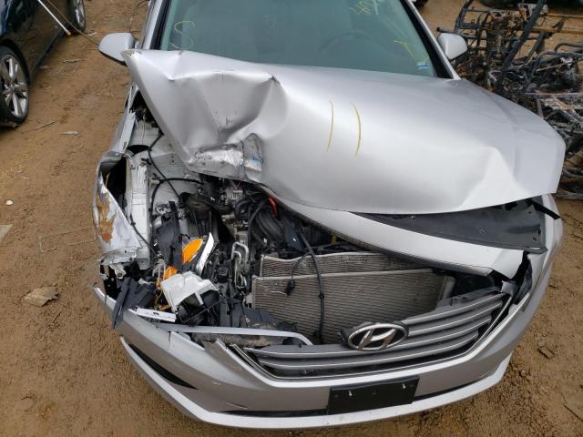 Photo 11 from auction – 2017 HYUNDAI SONATA SE with VIN 5NPE24AF6HH507378