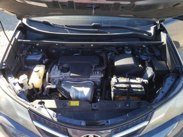 Photo 11 from auction – 2013 TOYOTA RAV4 LE with VIN JTMZFREV0DD002702