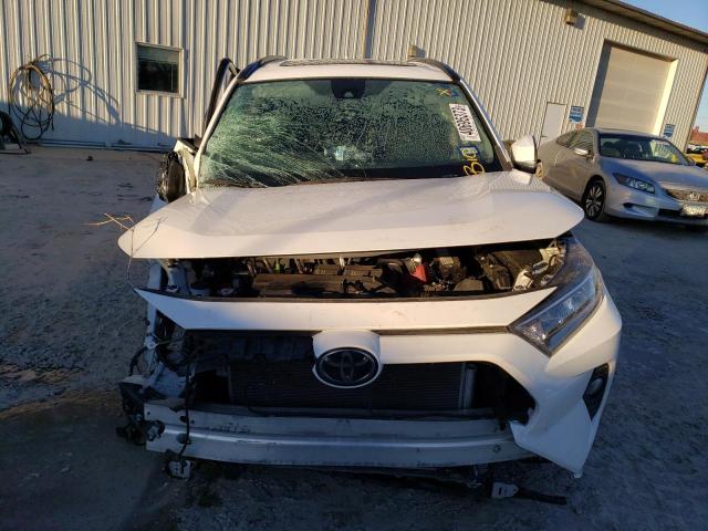 Photo 5 from auction – 2019 TOYOTA RAV4 LIMIT with VIN 2T3C1RFV2KW049118