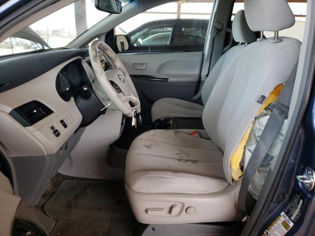 Photo 7 from auction – 2014 TOYOTA SIENNA LE with VIN 5TDKK3DC0ES442550