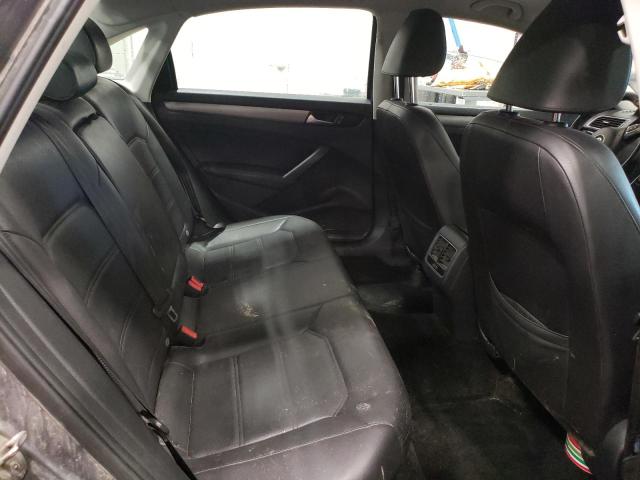 Photo 10 from auction – 2015 VOLKSWAGEN PASSAT SE with VIN 1VWBV7A39FC047365