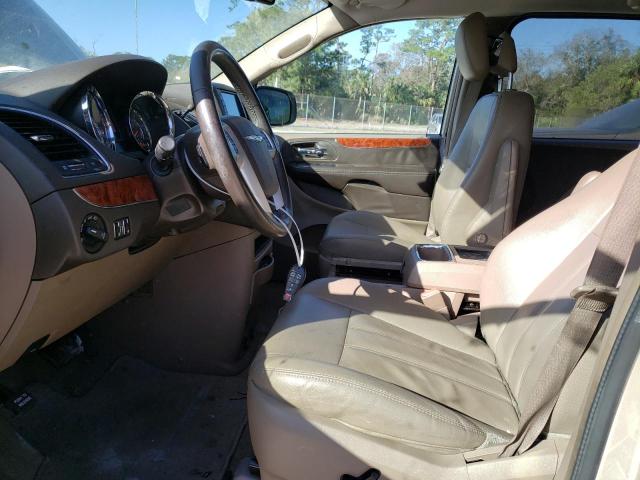 Photo 7 from auction – 2015 CHRYSLER TOWN & COU with VIN 2C4RC1BG4FR730622