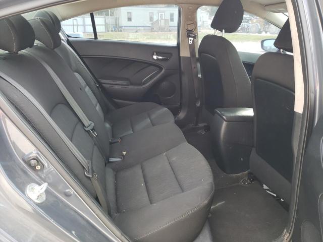 Photo 10 from auction – 2016 KIA FORTE LX with VIN KNAFK4A65G5590088