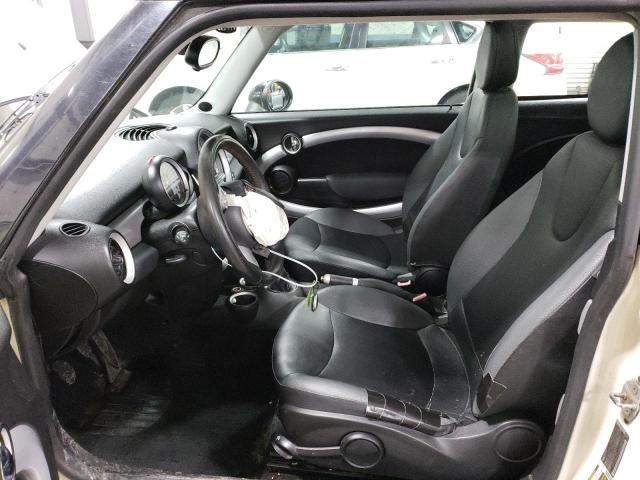 Photo 7 from auction – 2008 MINI COOPER with VIN WMWMF33558TU64286