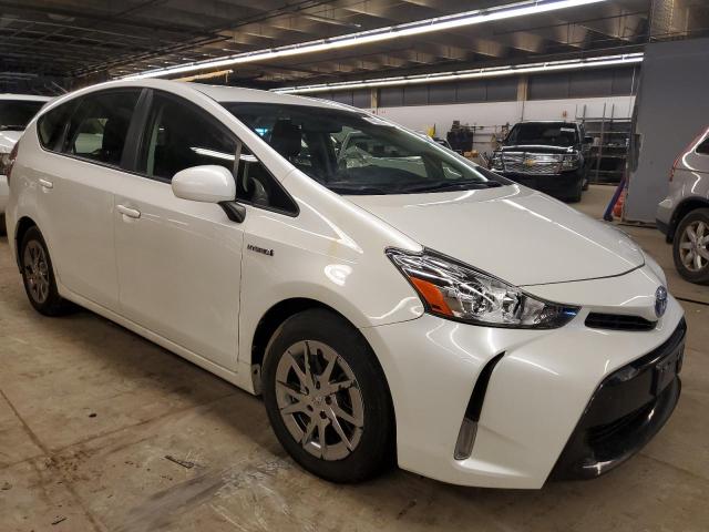 Photo 4 from auction – 2015 TOYOTA PRIUS V with VIN JTDZN3EU8FJ018058