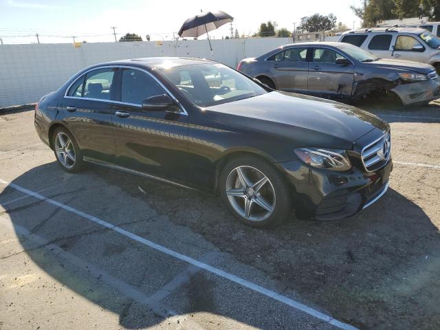 Photo 4 from auction – 2017 MERCEDES-BENZ E 300 with VIN WDDZF4JB4HA034144
