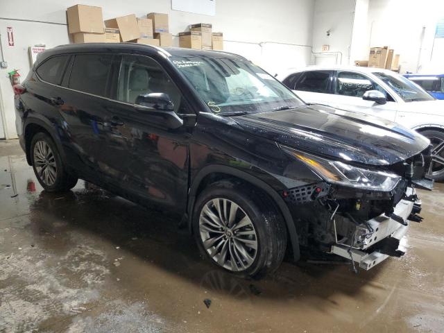 Photo 4 from auction – 2020 TOYOTA HIGHLANDER with VIN 5TDFZRBH7LS044523