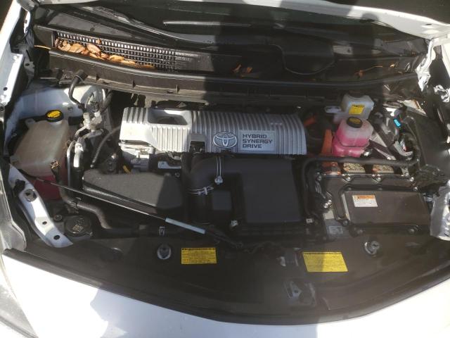 Photo 11 from auction – 2014 TOYOTA PRIUS V with VIN JTDZN3EU8E3330352